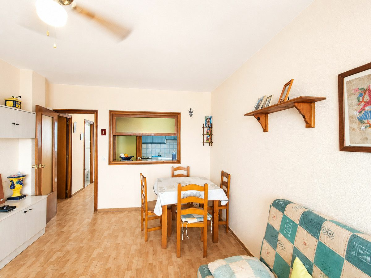 2-bedroom Apartment In Orihuela Costa, Spain (60 M²)