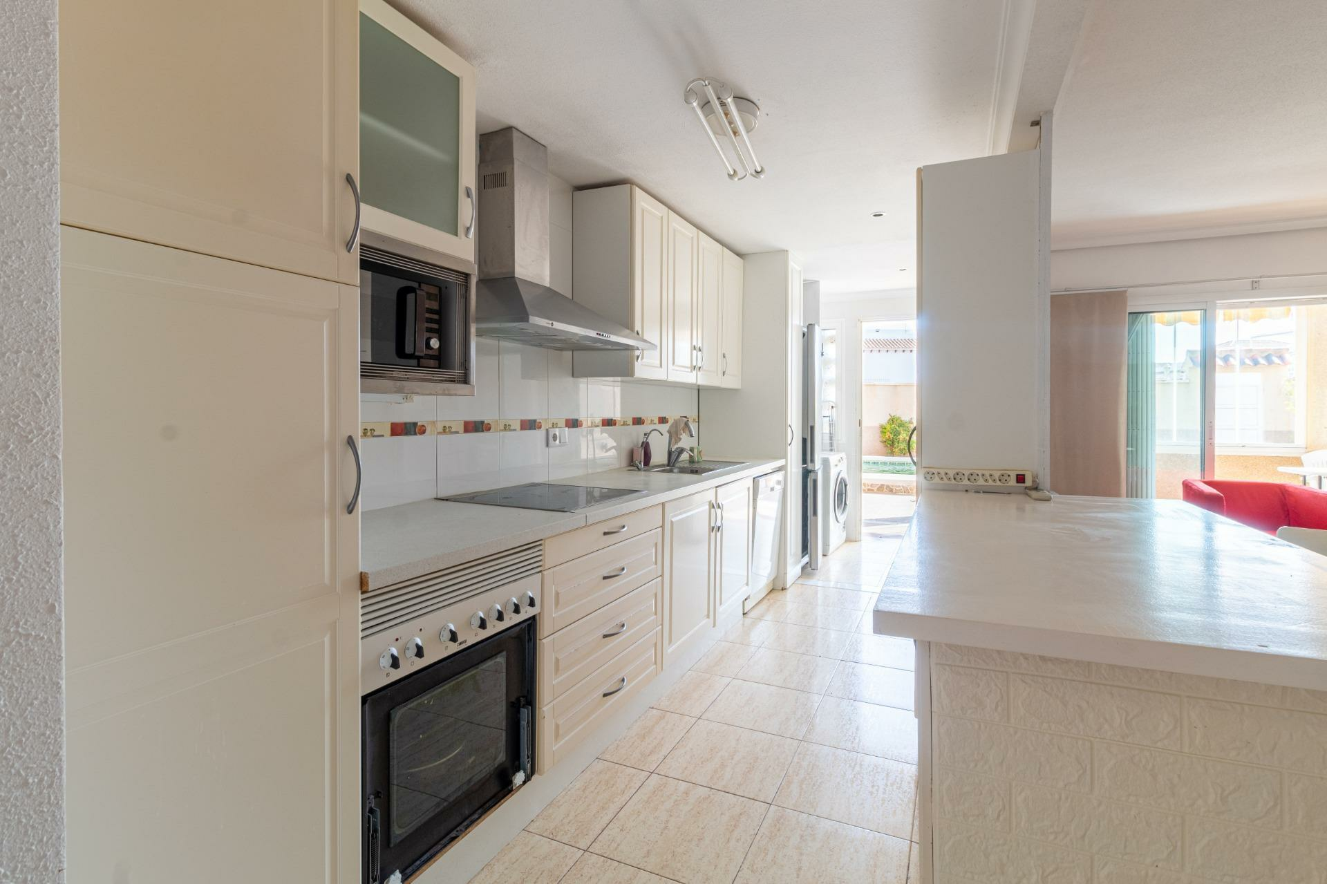 3-bedroom Bungalow In Orihuela Costa, Spain (101 M²)