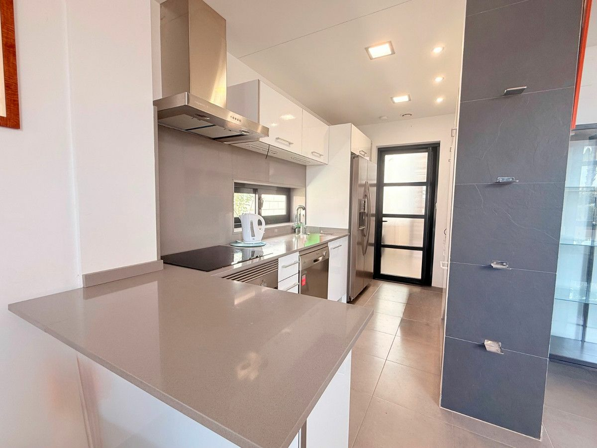 3-bedroom Villa In Rojales, Spain (106 M²)