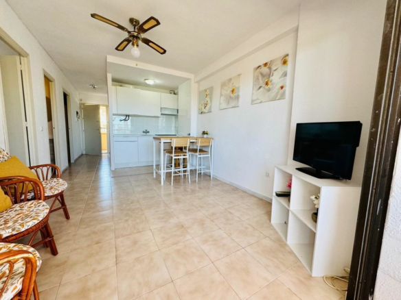 2-bedroom Apartment In Torrevieja, Spain (50 M²)