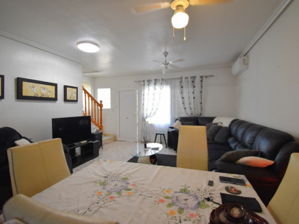4-bedroom House In Orihuela Costa, Spain (167 M²)