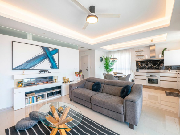 2-bedroom Apartment In Rojales, Spain (82 M²)