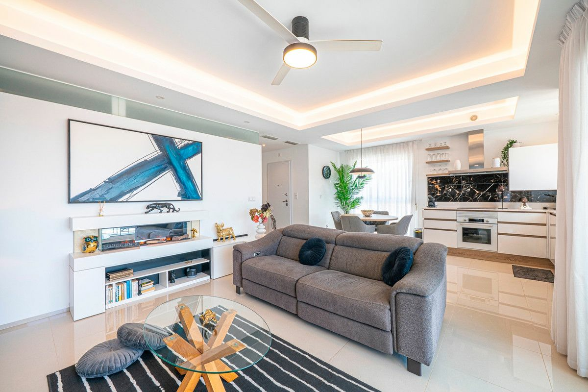 2-bedroom Apartment In Rojales, Spain (82 M²)