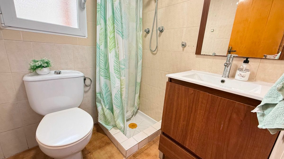 2-bedroom Apartment In Orihuela Costa, Spain (68 M²)
