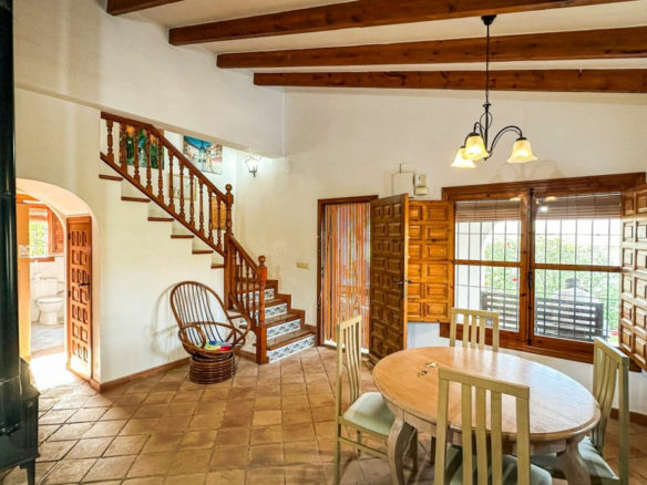 4-bedroom Villa In Cabo Roig, Spain (140 M²)