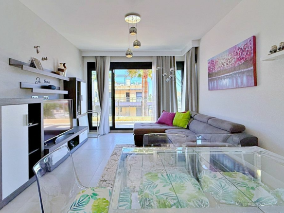 3-bedroom Apartment In Pilar De La Horadada, Spain (108 M²)