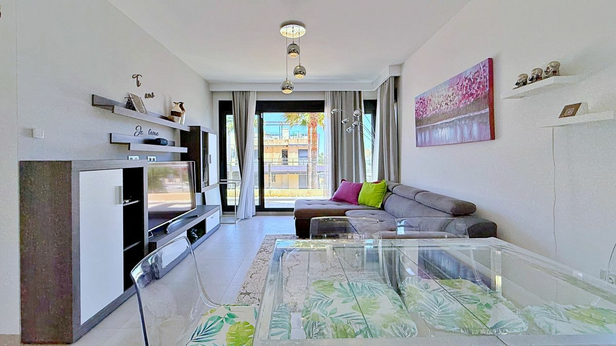 3-bedroom Apartment In Pilar De La Horadada, Spain (108 M²)