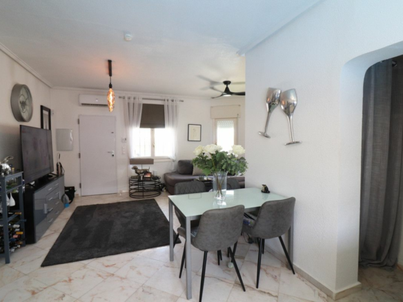 2-bedroom Villa In Orihuela Costa, Spain (70 M²)