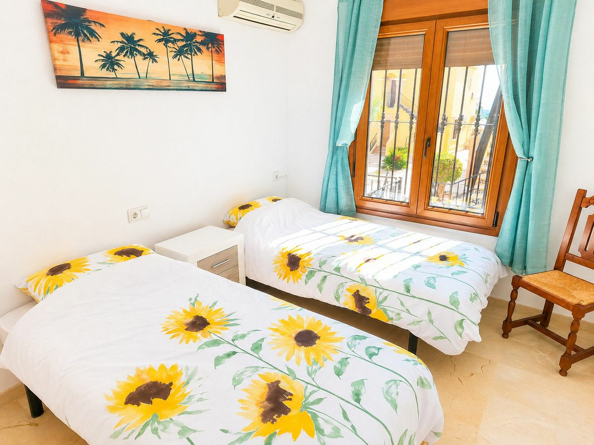 3-bedroom House In Algorfa, Spain (90 M²)