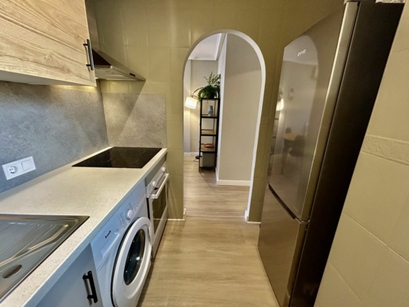 1-bedroom Apartment In Torrevieja, Spain (60 M²)