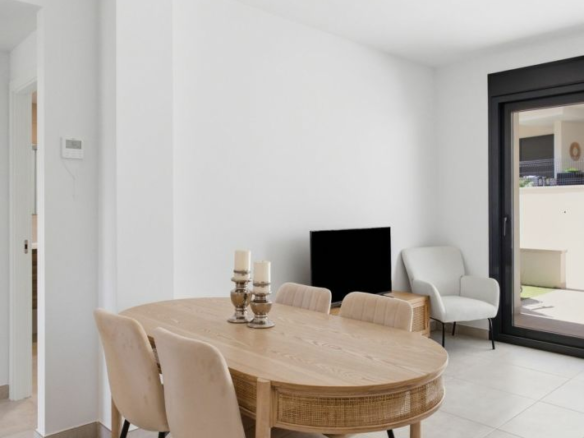 2-bedroom Apartment In Orihuela Costa, Spain (86 M²)