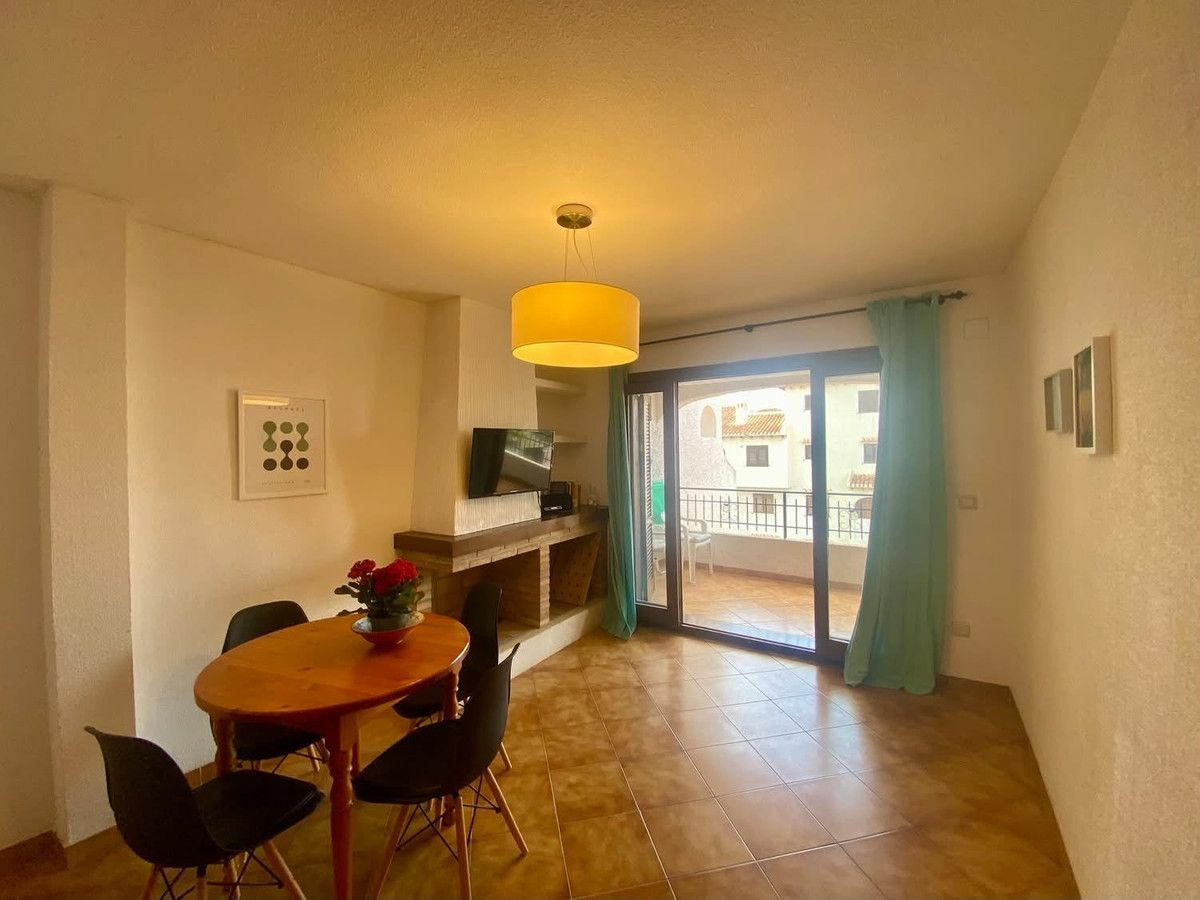 2-bedroom Apartment In Cabo Roig, Spain (71 M²)