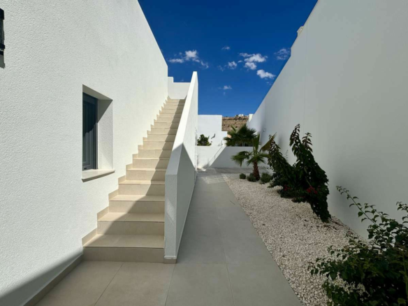 3-bedroom Villa In Rojales, Spain (120 M²)