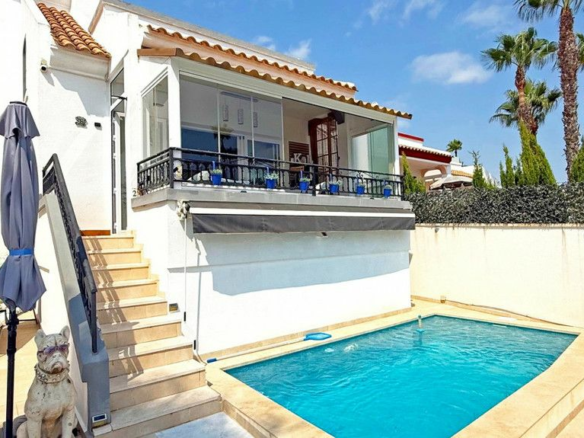 3-bedroom Villa In Orihuela Costa, Spain (96 M²)