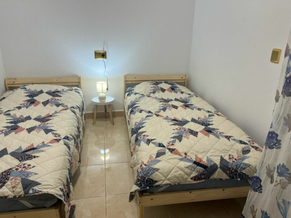 2-bedroom Apartment In Torrevieja, Spain (79 M²)