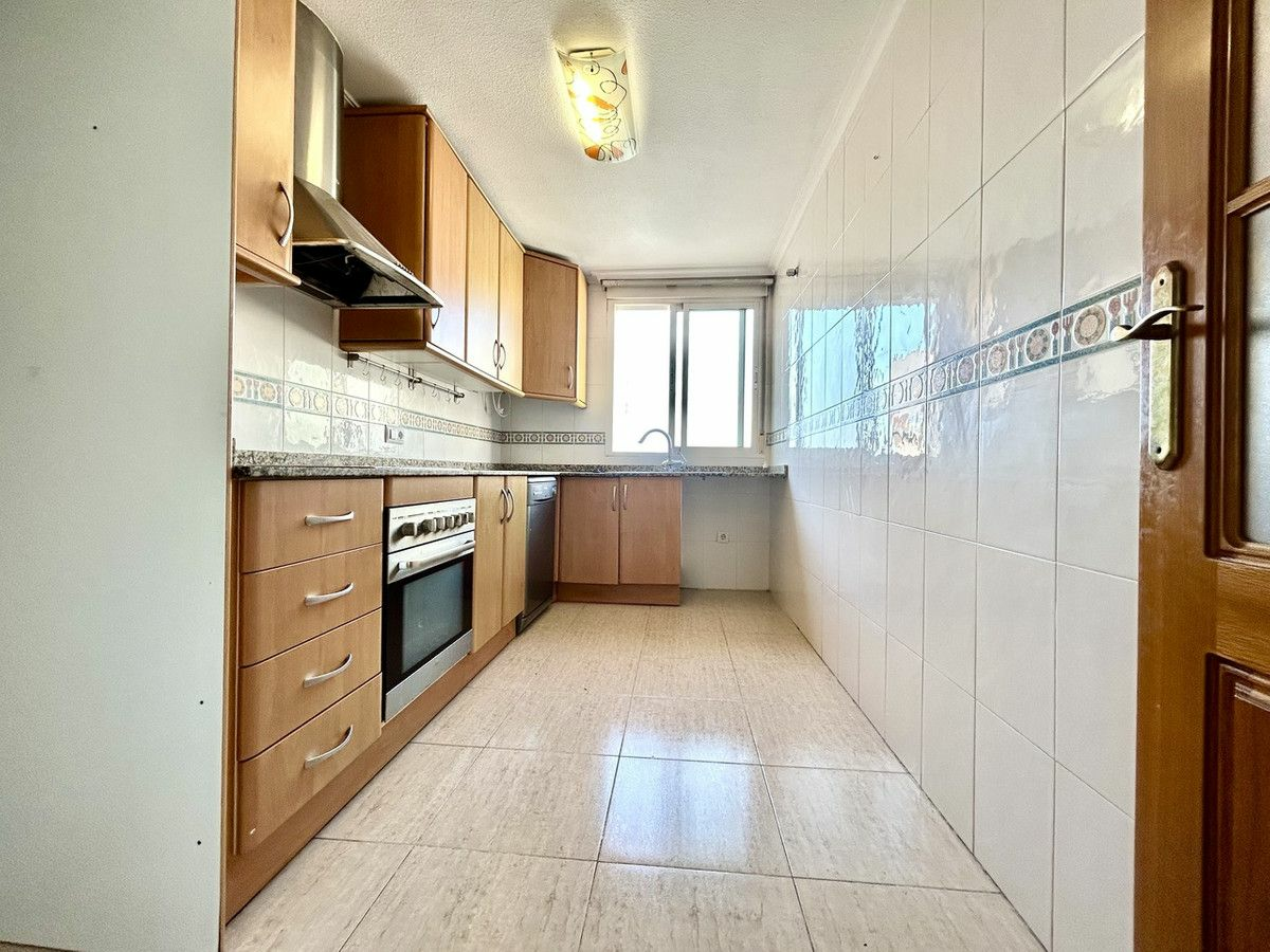 2-bedroom Apartment In Torrevieja, Spain (70 M²)