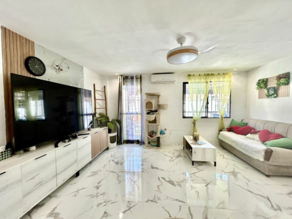 3-bedroom Apartment In San Pedro Del Pinatar, Spain (127 M²)