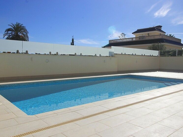 5-bedroom Villa In Orihuela Costa, Spain (306 M²)