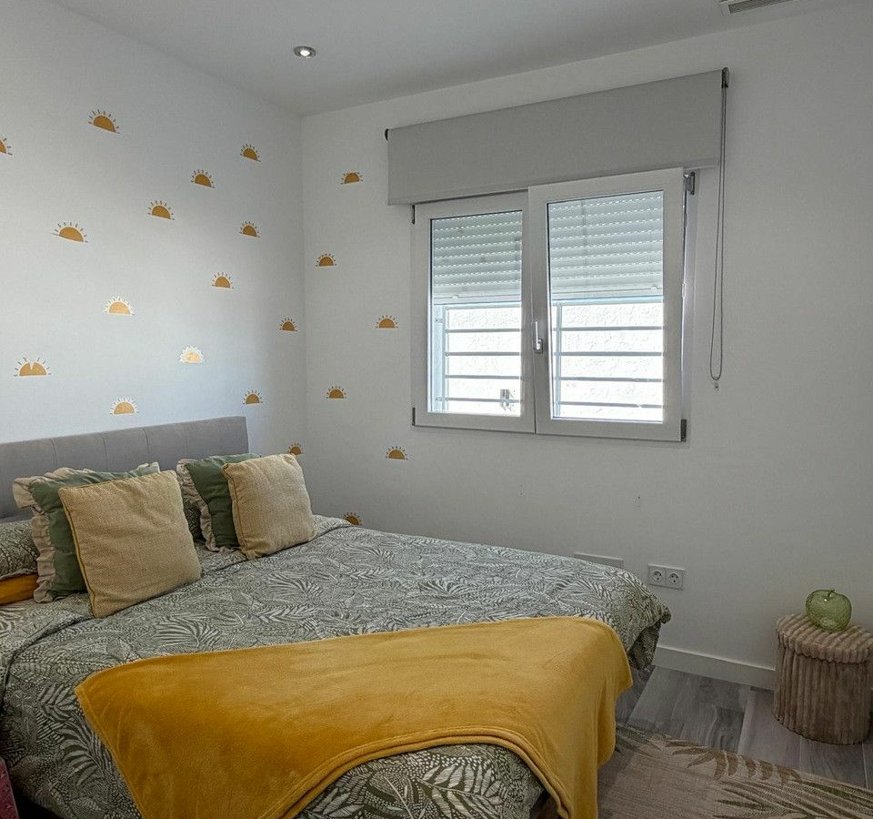 4-bedroom Villa In Algorfa, Spain (283 M²)