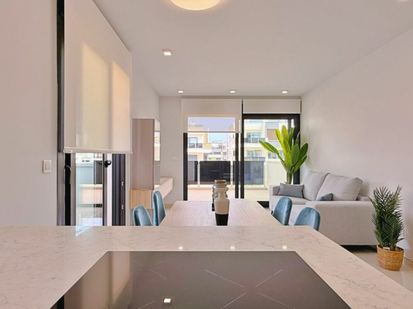 2-bedroom Apartment In Torrevieja, Spain (83 M²)