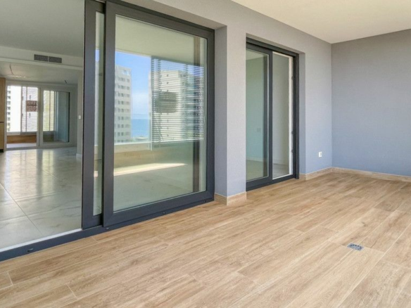 3-bedroom Apartment In Orihuela Costa, Spain (146 M²)