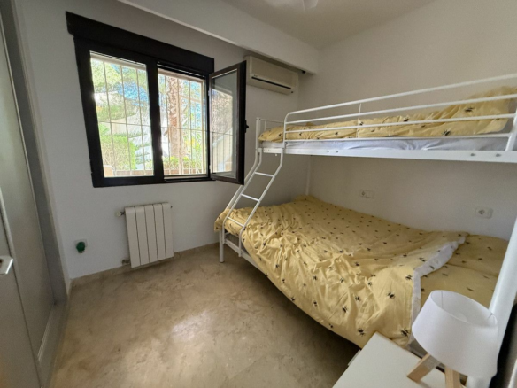 2-bedroom Apartment In Orihuela Costa, Spain (70 M²)