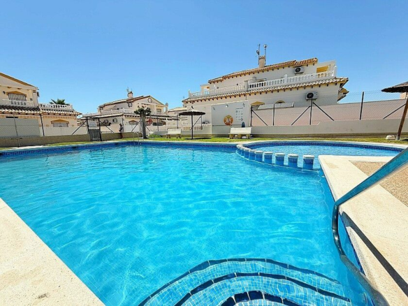 3-bedroom House In Orihuela Costa, Spain (90 M²)