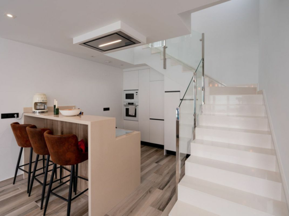 4-bedroom Villa In Torrevieja, Spain (198 M²)