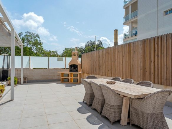 3-bedroom Apartment In Guardamar Del Segura, Spain (108 M²)