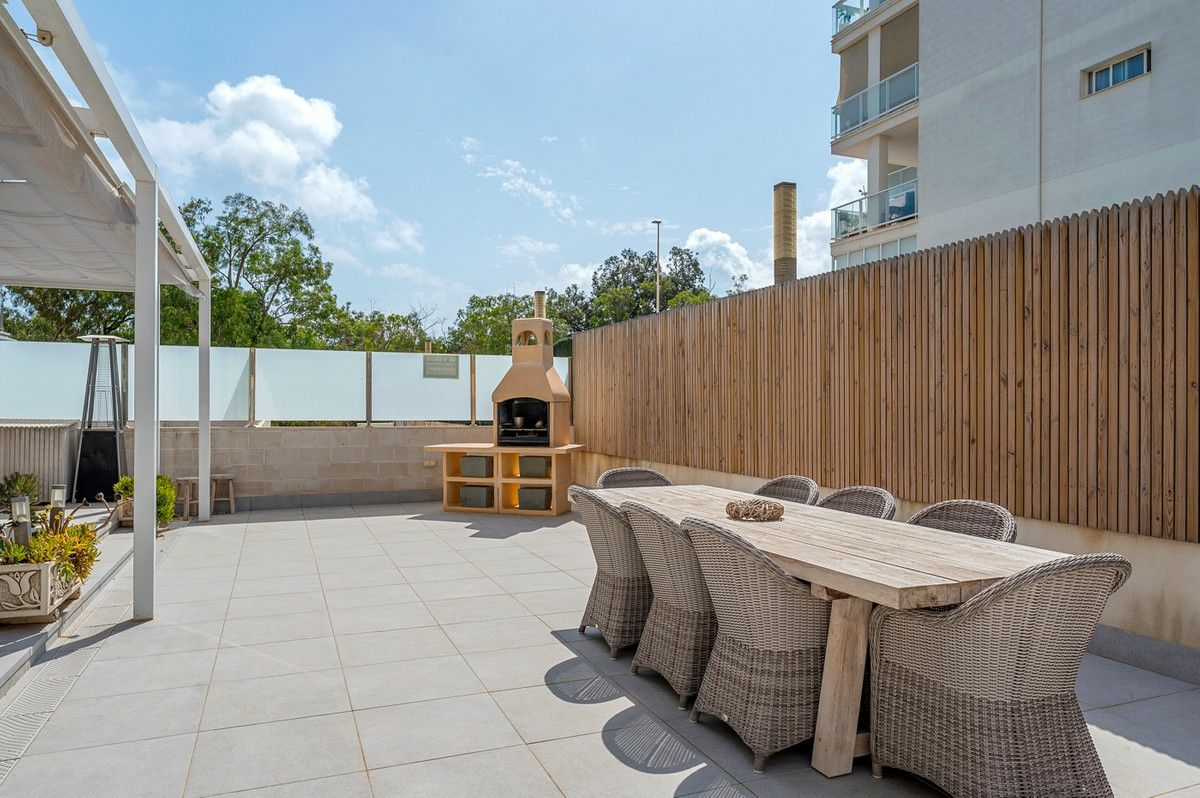 3-bedroom Apartment In Guardamar Del Segura, Spain (108 M²)