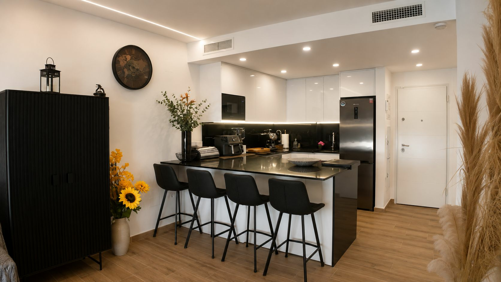 3-bedroom Penthouse In Orihuela Costa, Spain (96 M²)