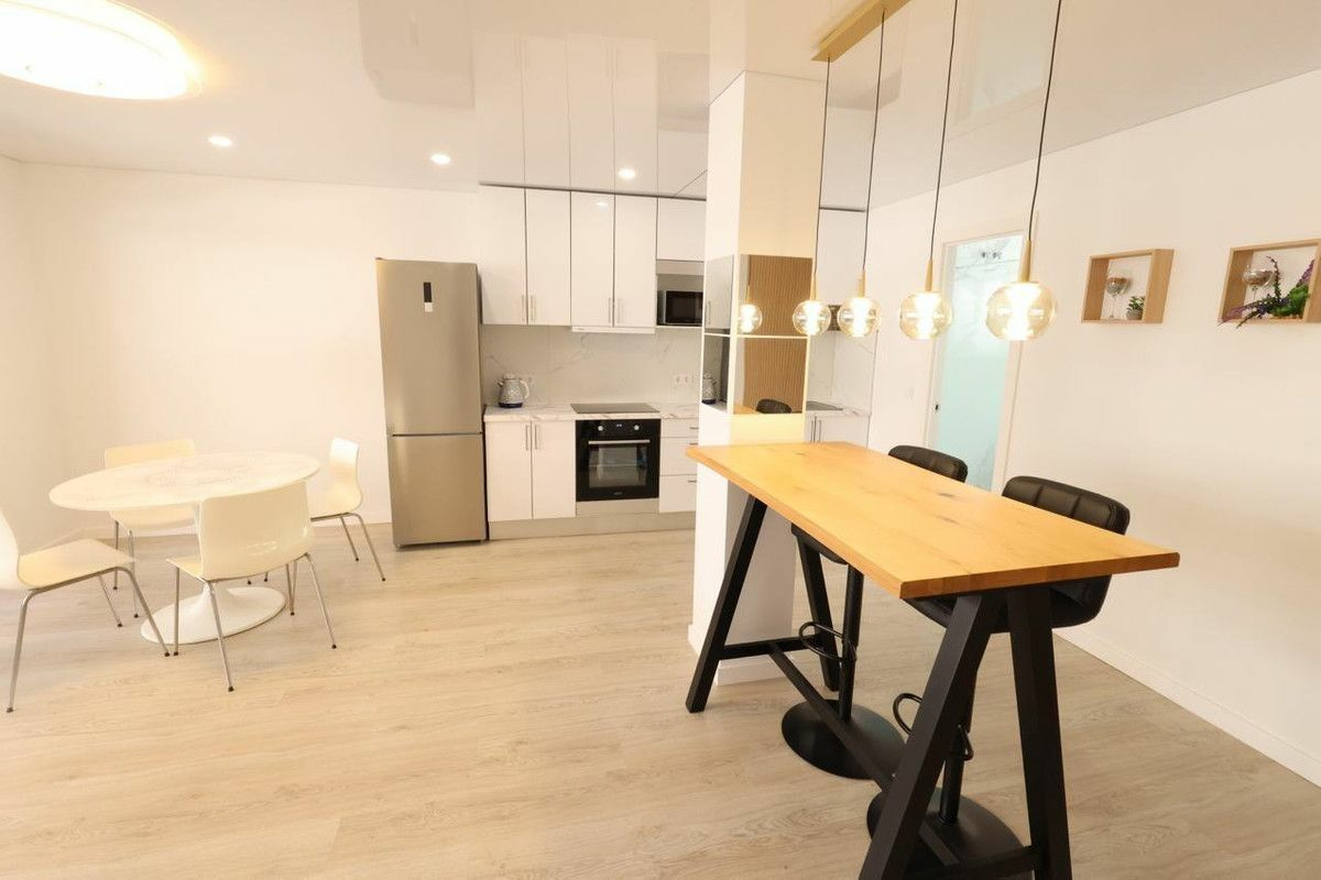 3-bedroom Apartment In Torrevieja, Spain (105 M²)