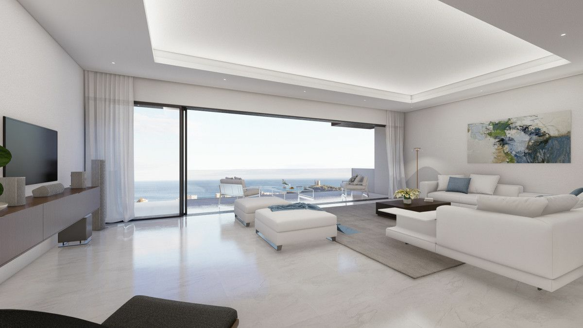 3-bedroom Villa In Fuengirola, Spain (512 M²)