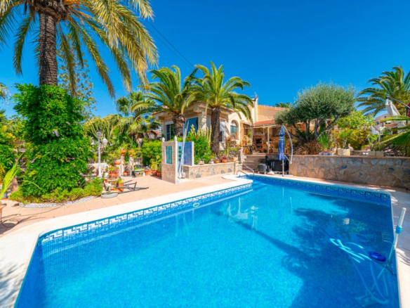3-bedroom Villa In Rojales, Spain (146 M²)