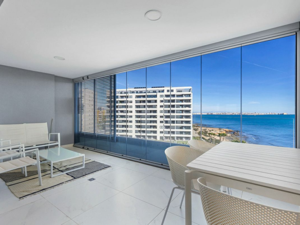 2-bedroom Apartment In Orihuela Costa, Spain (122 M²)