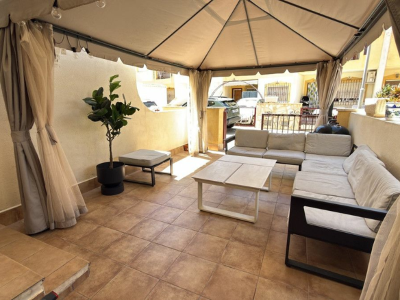 3-bedroom House In Orihuela Costa, Spain (80 M²)