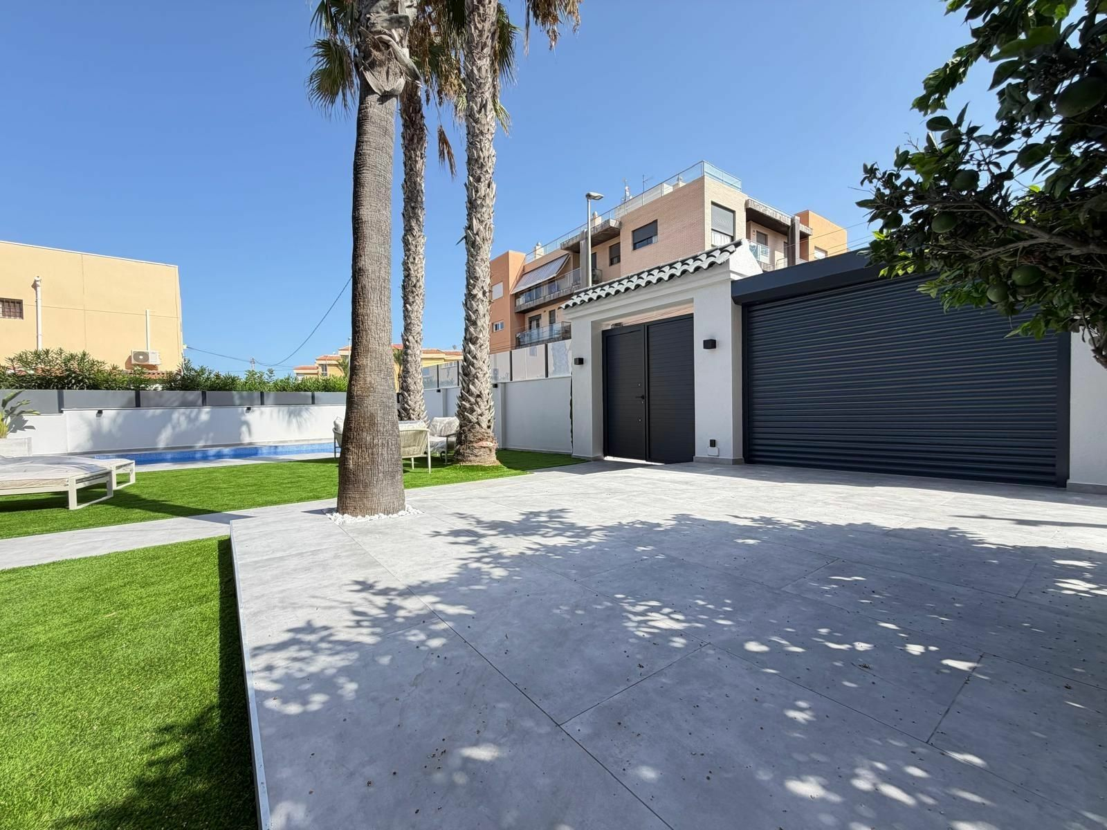 2-7-e8c3cf 4-bedroom Villa In Torrevieja, Spain (103 M²)