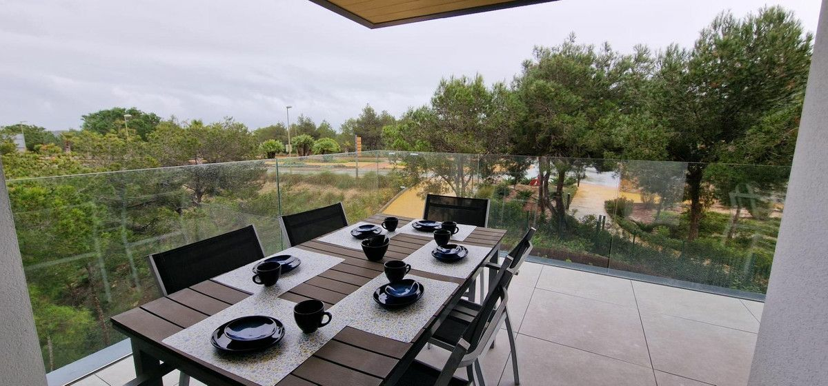 3-bedroom Apartment In Orihuela, Spain (113 M²)