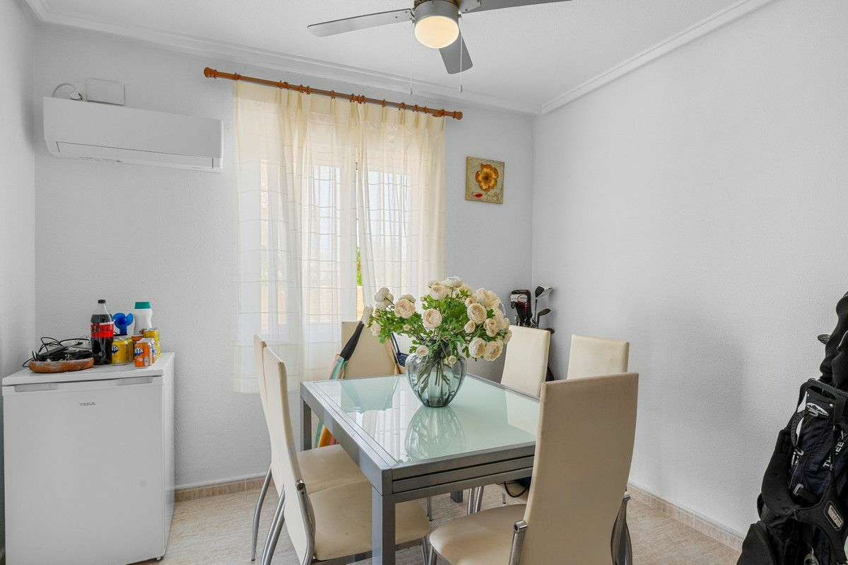 3-bedroom Villa In Gran Alacant, Spain (195 M²)