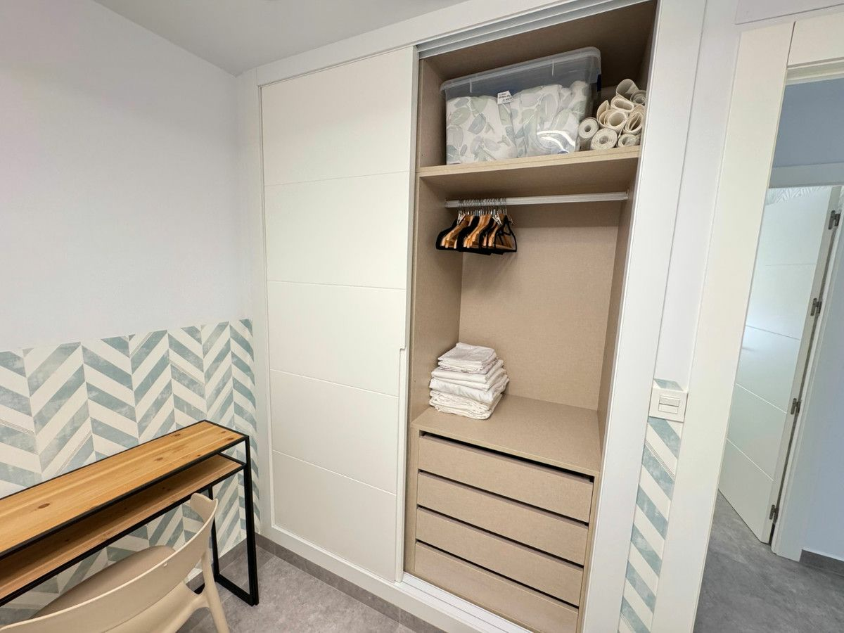 3-bedroom Apartment In Guardamar Del Segura, Spain (70 M²)
