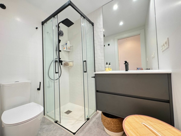 3-bedroom Apartment In Guardamar Del Segura, Spain (70 M²)