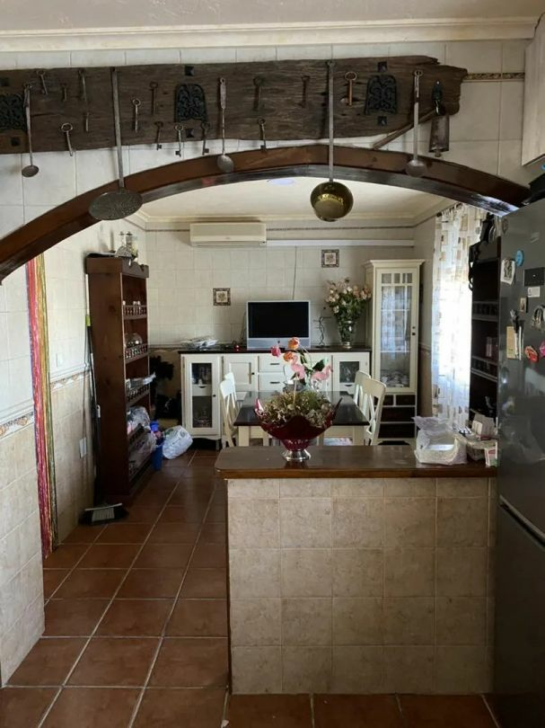 4-bedroom House In Orihuela, Spain (350 M²)