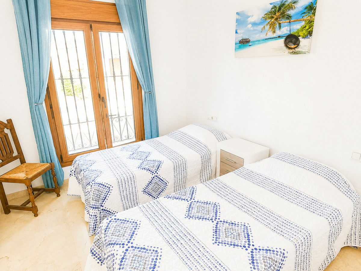 3-bedroom House In Algorfa, Spain (90 M²)