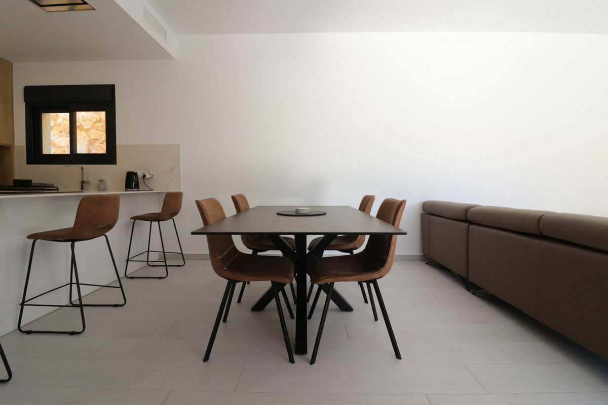 3-bedroom Villa In Algorfa, Spain (118 M²)