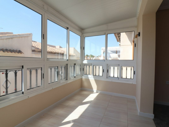 2-bedroom Apartment In Orihuela Costa, Spain (52 M²)