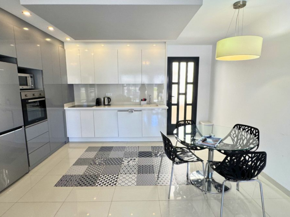 2-bedroom Apartment In Pilar De La Horadada, Spain (61 M²)