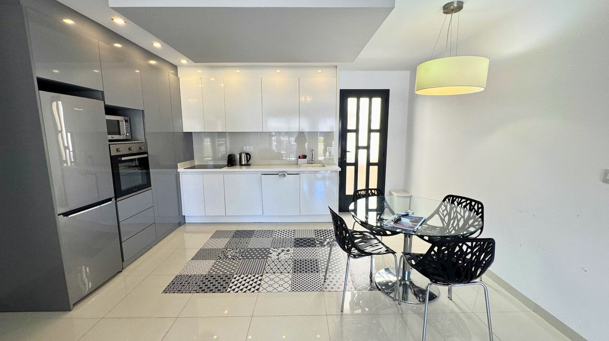 2-bedroom Apartment In Pilar De La Horadada, Spain (61 M²)
