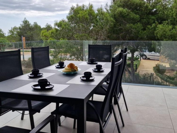 3-bedroom Apartment In Orihuela, Spain (113 M²)