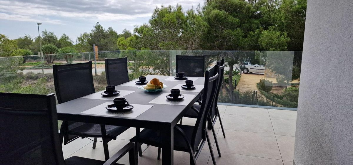 3-bedroom Apartment In Orihuela, Spain (113 M²)
