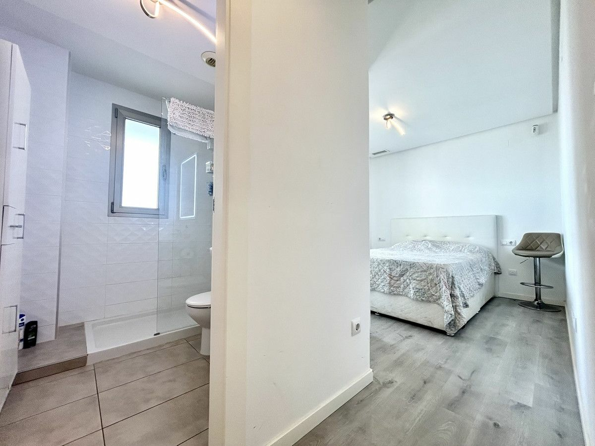 2-bedroom Apartment In Orihuela Costa, Spain (64 M²)